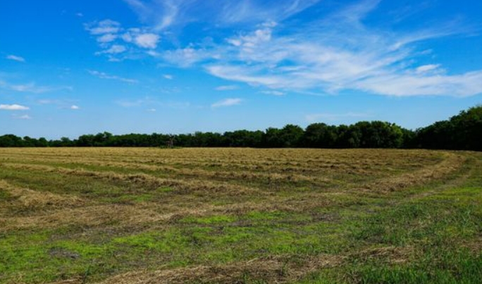 Cash purchase Kansas land